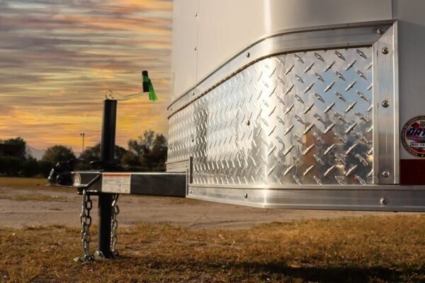 Small White Enclosed Trailer - Image 11