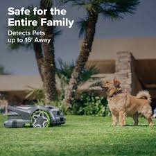 Greenworks AiMowbot Wire-Free RTKVision Robotic Mower C40 - Image 4